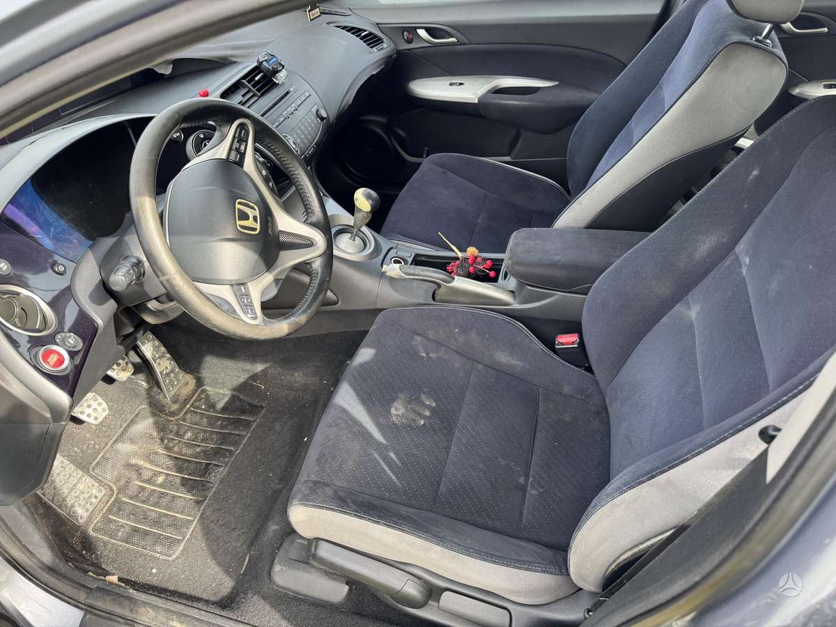 Honda Civic rezerves daļās