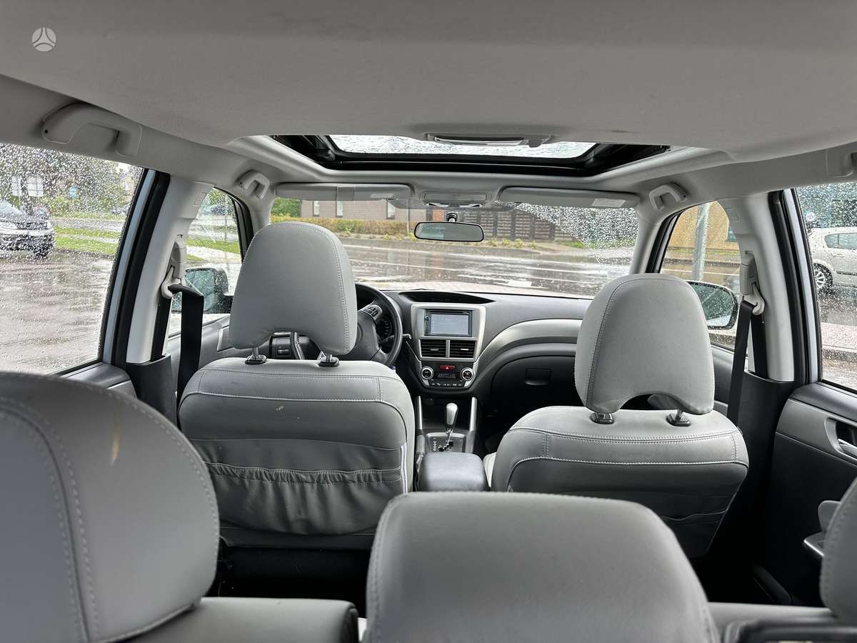 Subaru Forester, 2.0 l., wagon