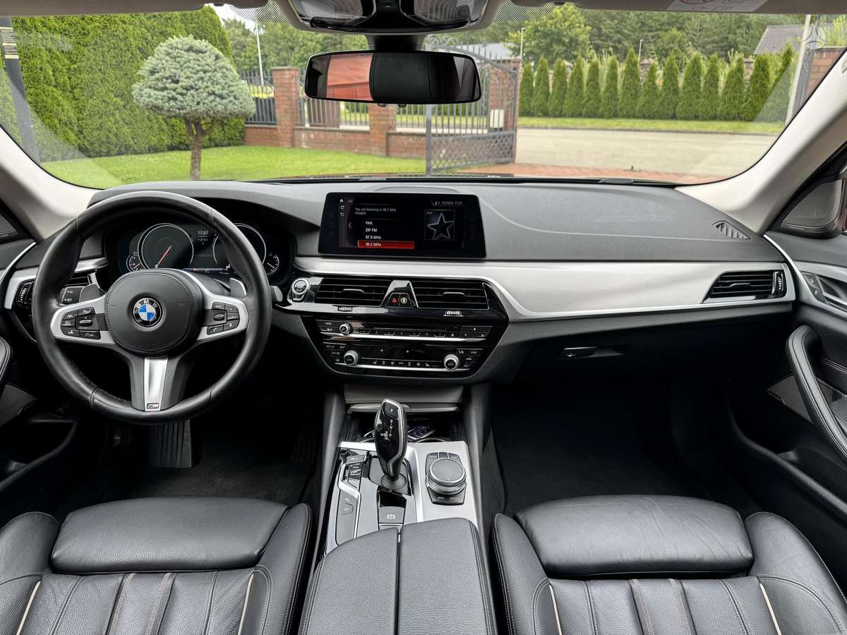 BMW 530, 3.0 l., Седан