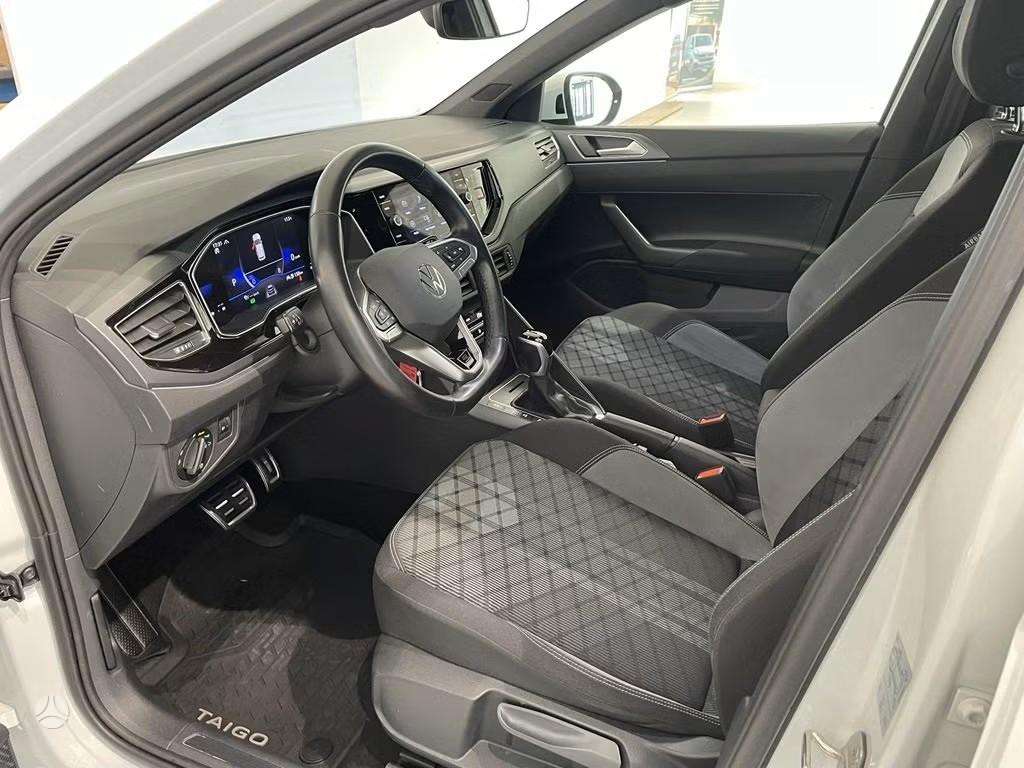 Volkswagen Taigo - 11