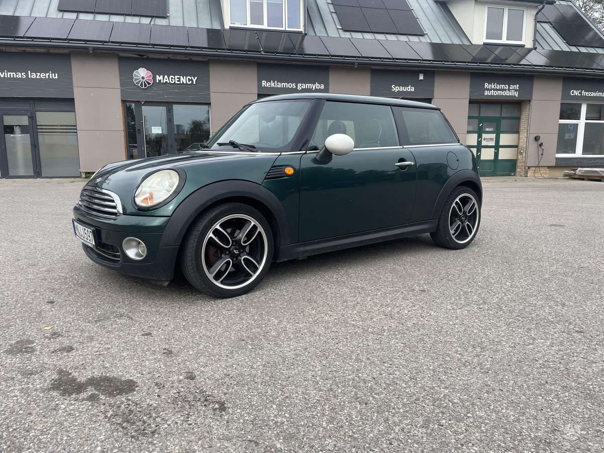 Mini Cooper, 1.6 l., Хэтчбек
