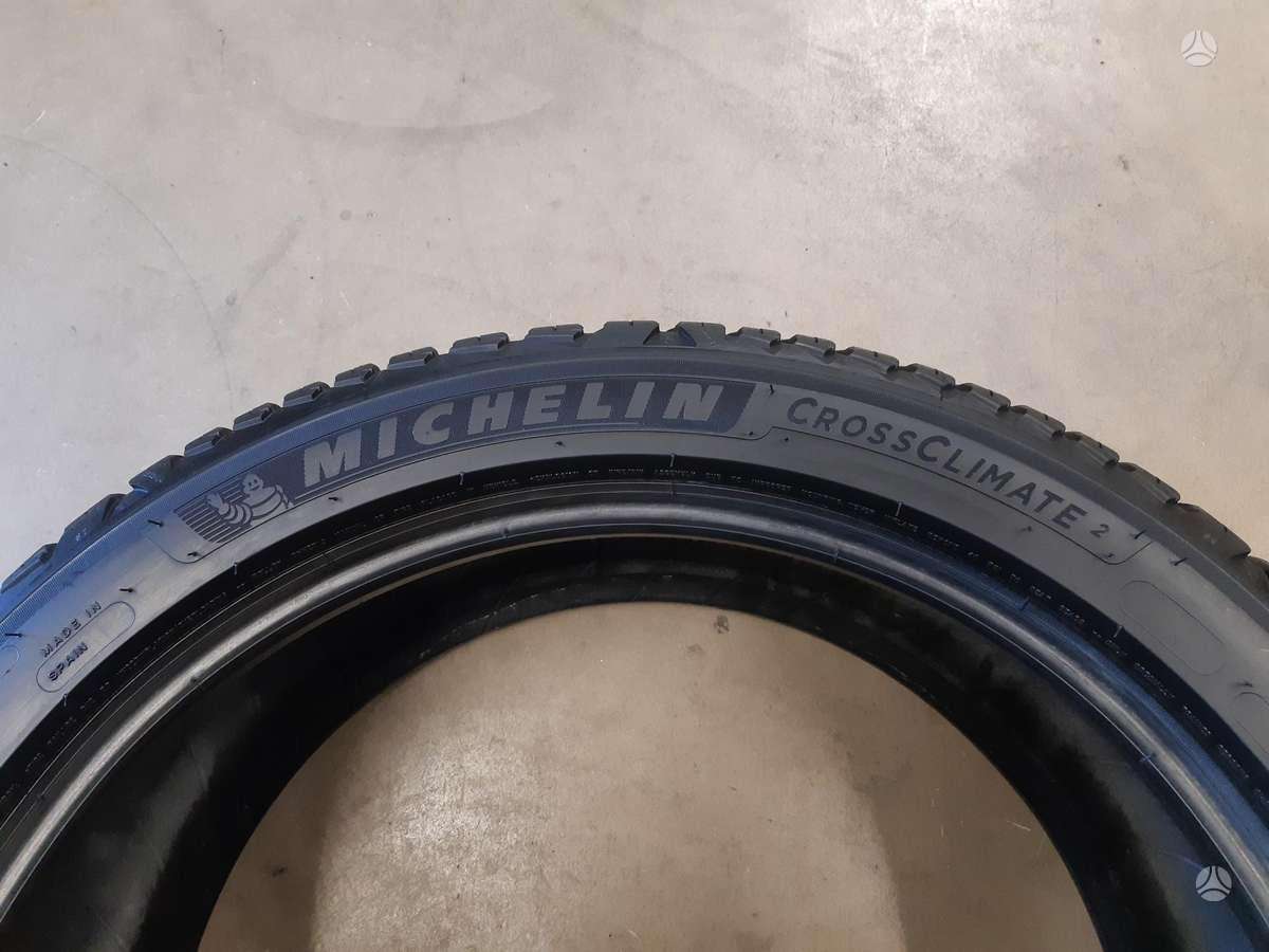 Michelin 2+2 Climate2+Climate+*, universalios 235/40 R19