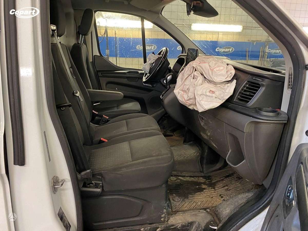 Ford Transit Custom for parts