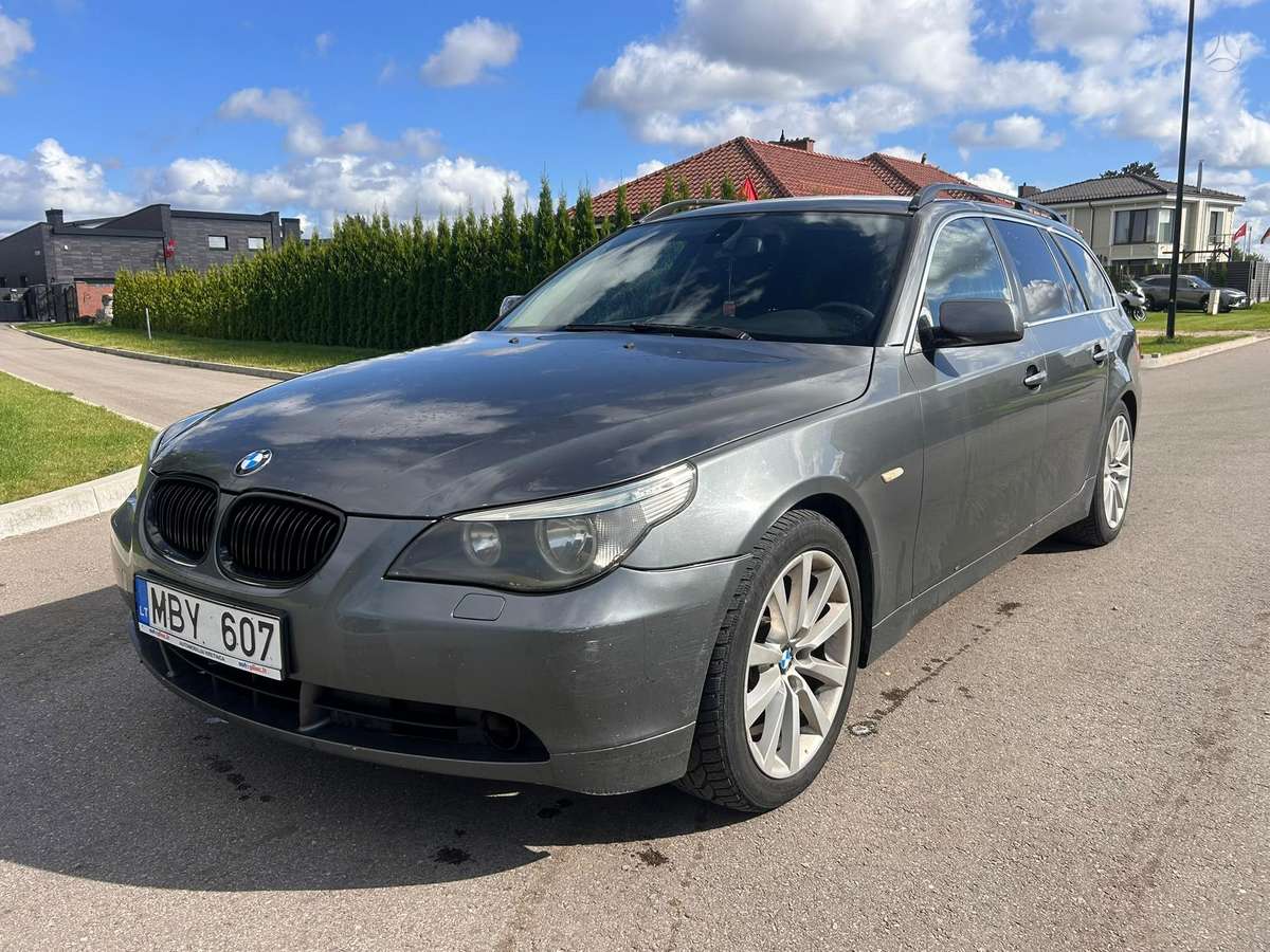 BMW 525, 2.5 l., Универсал