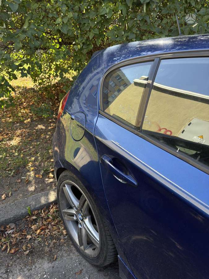 BMW 120, 2.0 l., Хэтчбек