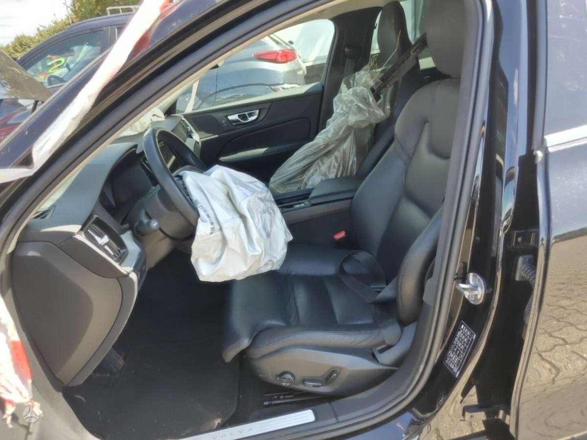 Volvo V60 dalimis. Variklio kodas b420t5