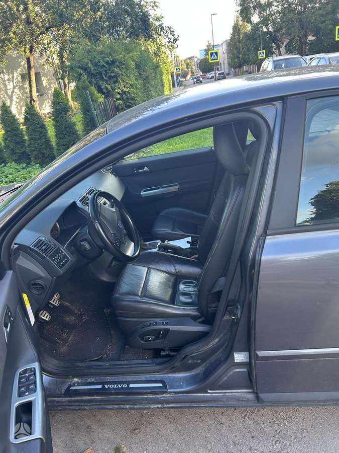 Volvo S40, Универсал