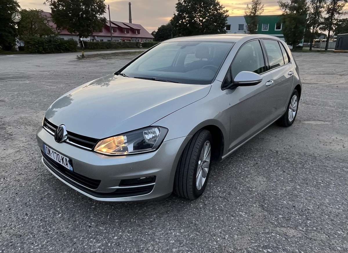 Volkswagen Golf - 7