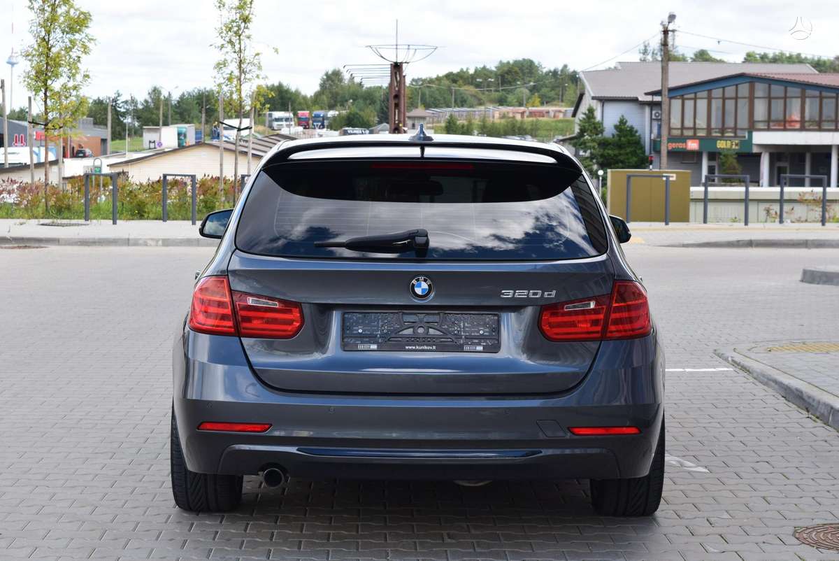 BMW 320, 2.0 l., wagon