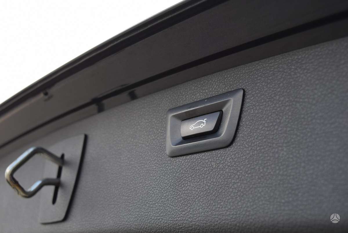 BMW 320, 2.0 l., wagon