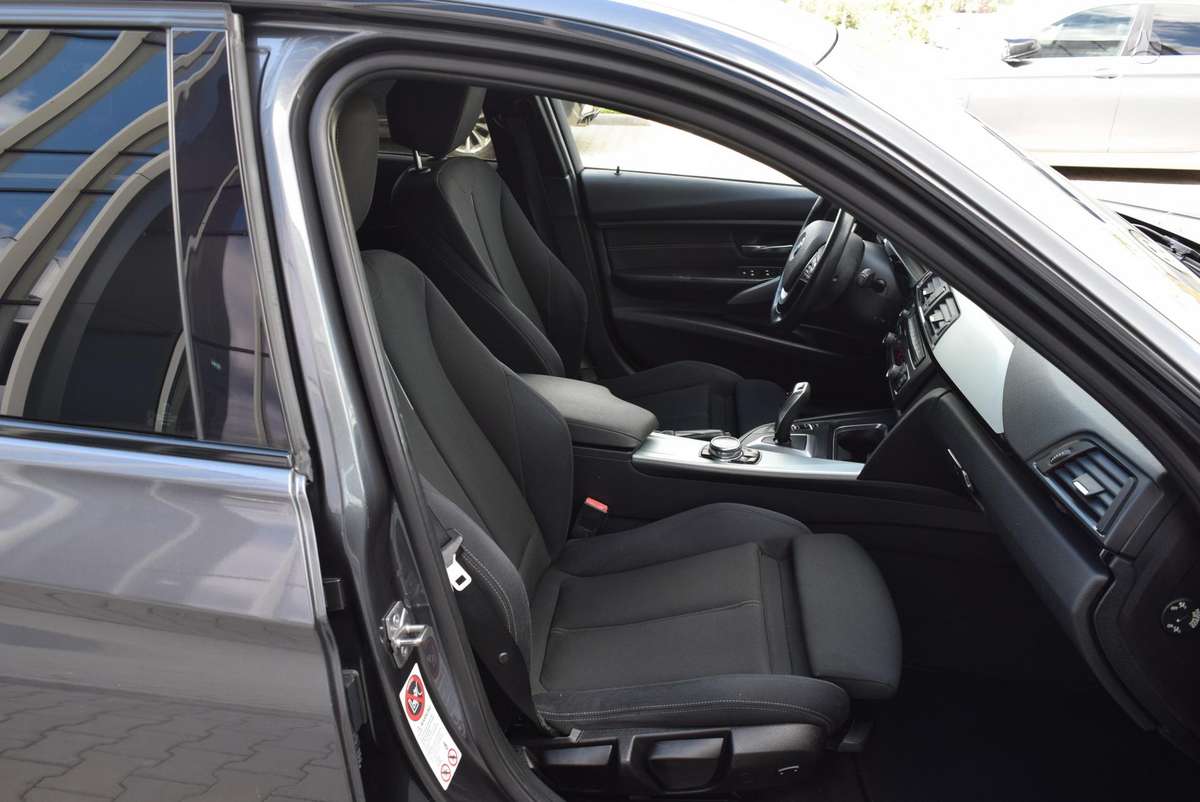 BMW 320, 2.0 l., wagon