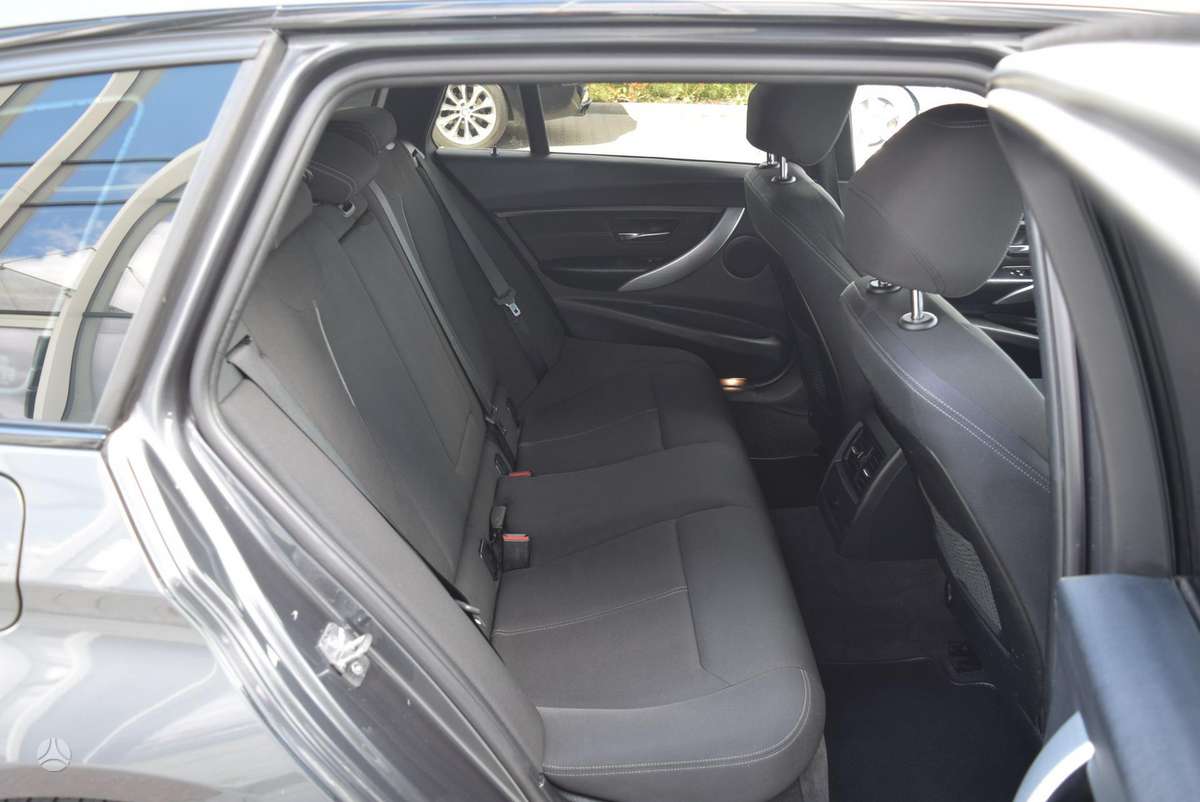 BMW 320, 2.0 l., wagon