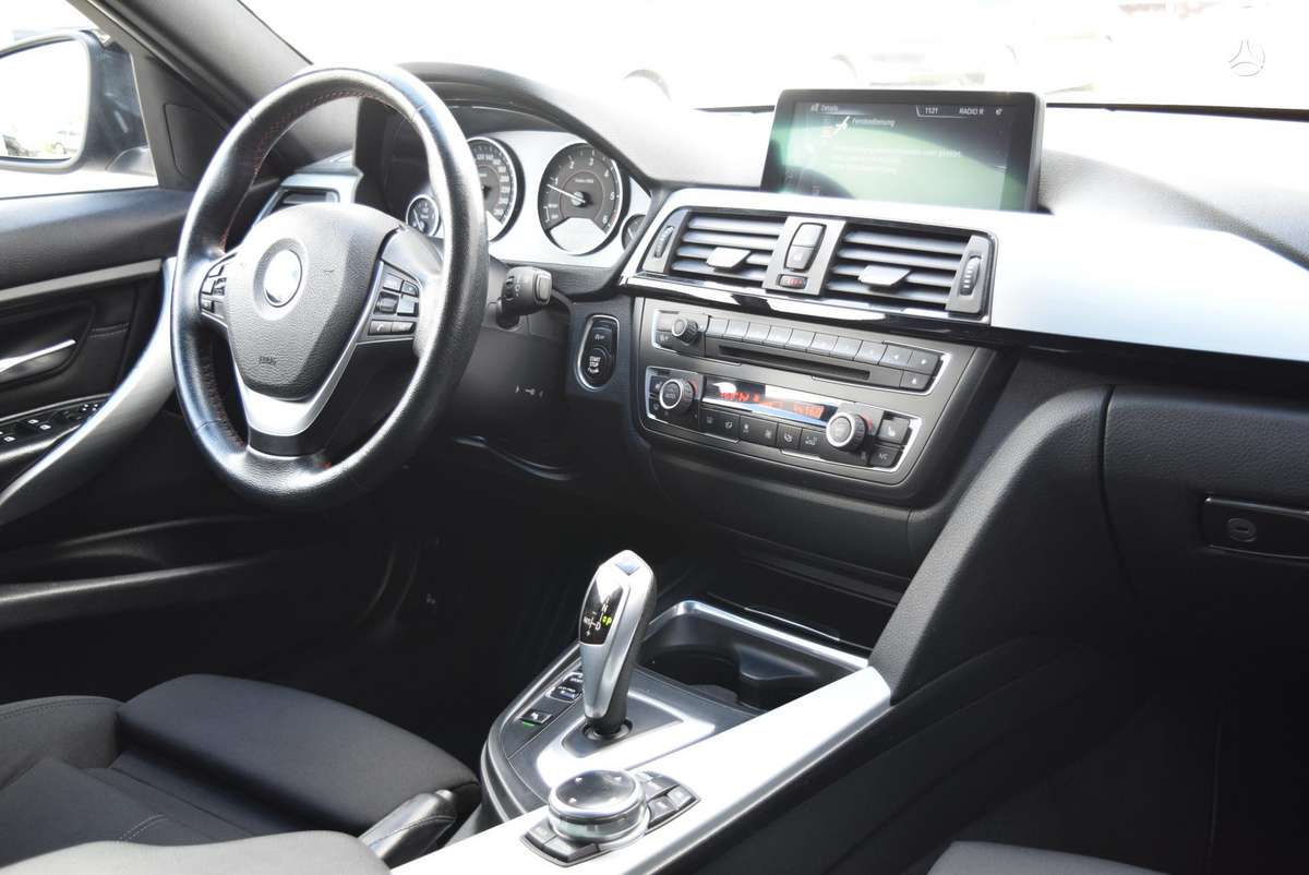 BMW 320, 2.0 l., wagon