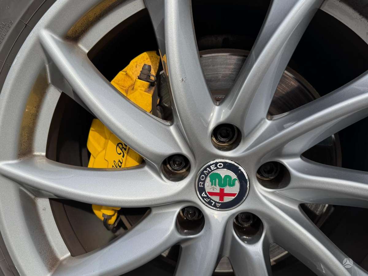 Alfa Romeo Giulia, 2.0 l., Седан