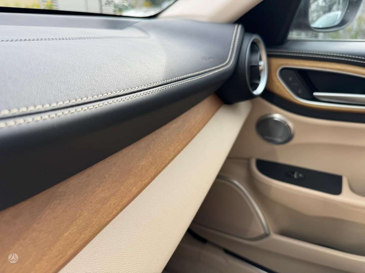 Alfa Romeo Giulia, 2.0 l., Седан