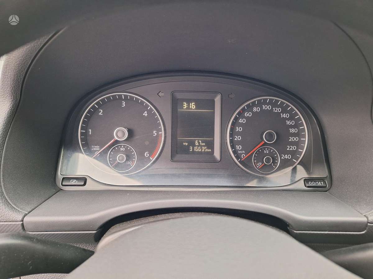 Volkswagen Caddy - 12