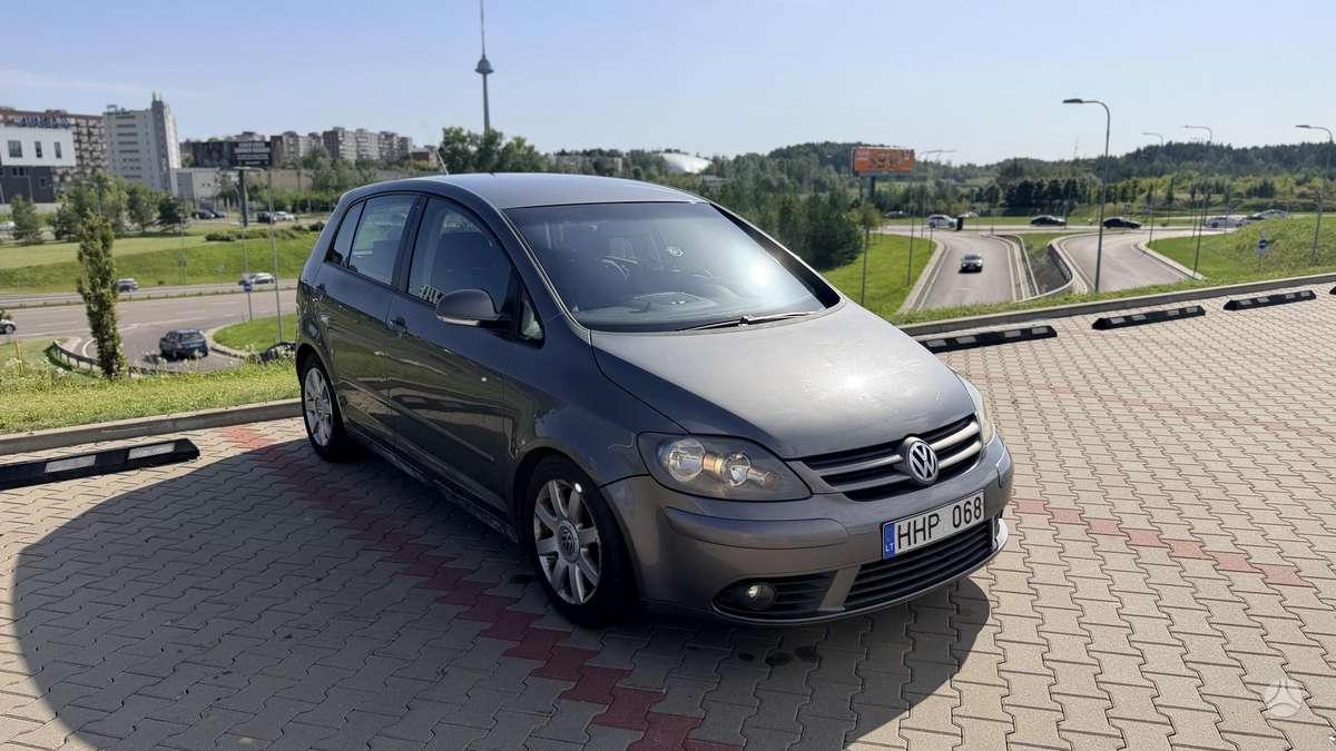 Volkswagen Golf Plus, 2.0 l., hatchback