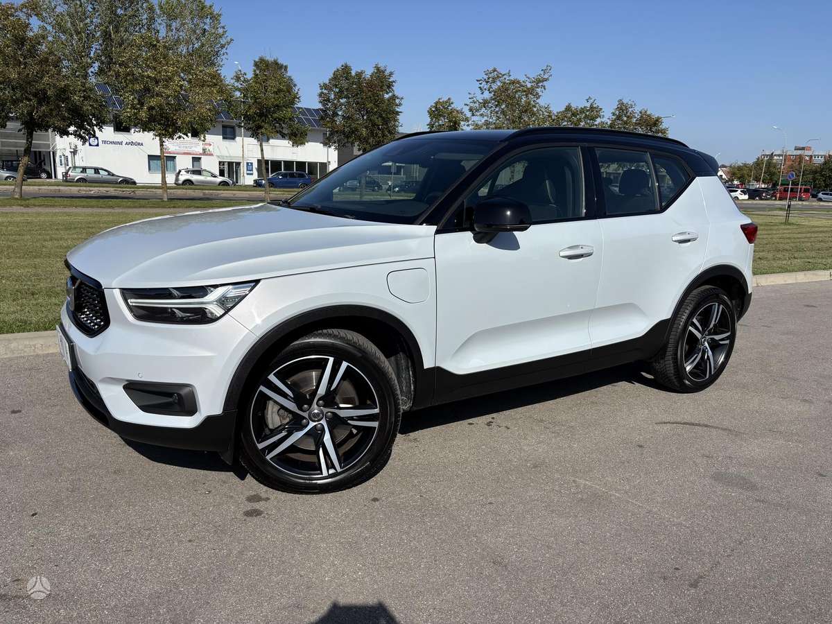 Volvo XC40 - 4
