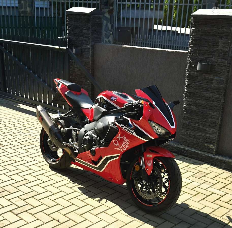 Honda CBR 1000cc, спортбайки / superbikes