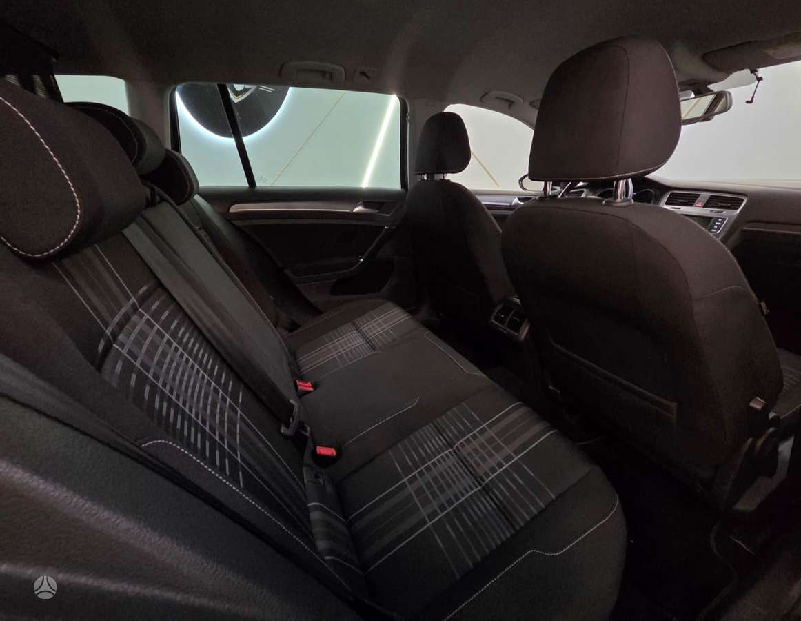 Volkswagen Golf, 1.6 l., Универсал