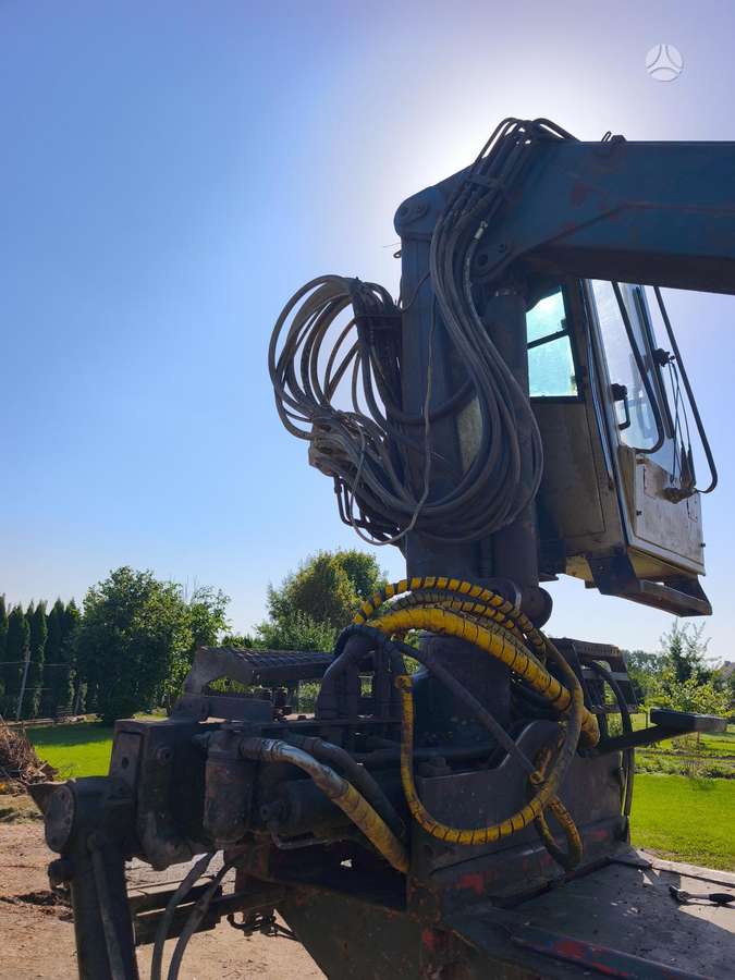 Loglift 105, манипуляторы