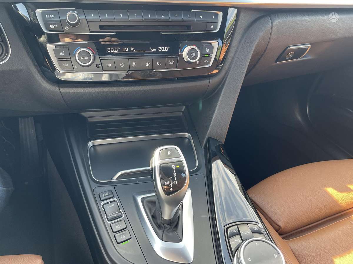 BMW 320, 2.0 l., universalas