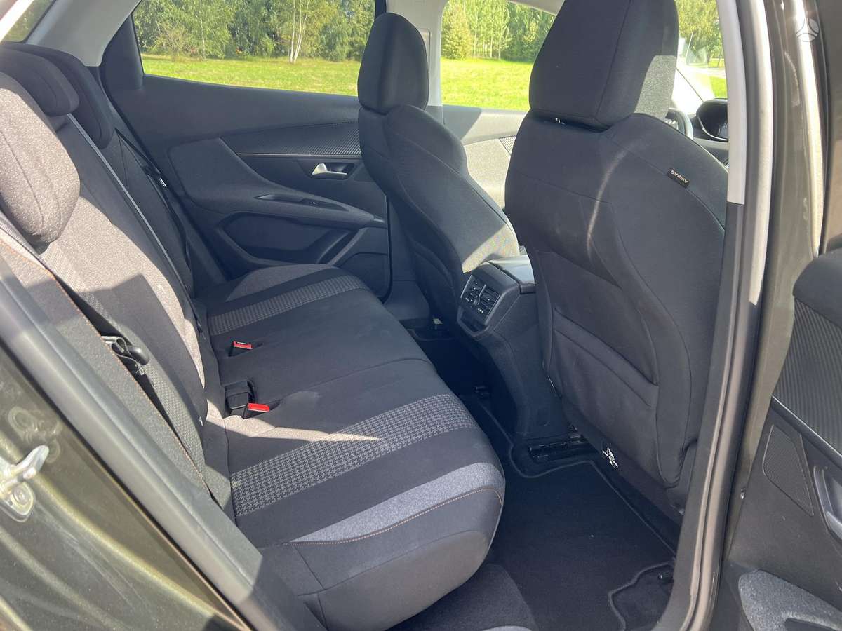 Peugeot 3008 - 11