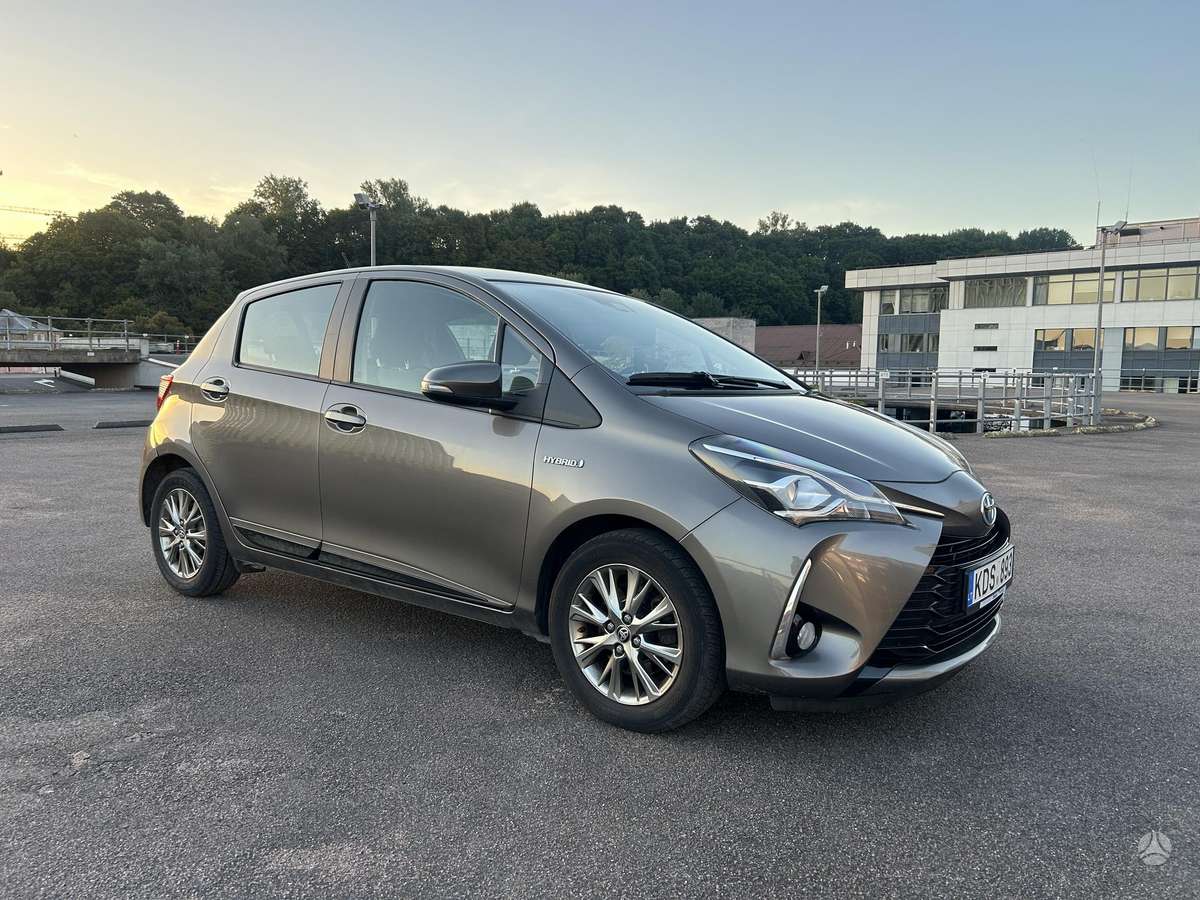 Toyota Yaris - 3