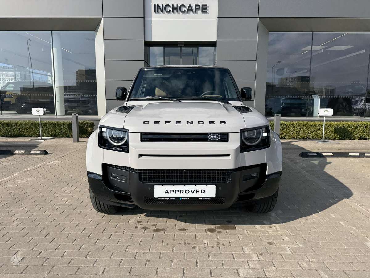 Land Rover Defender - 2