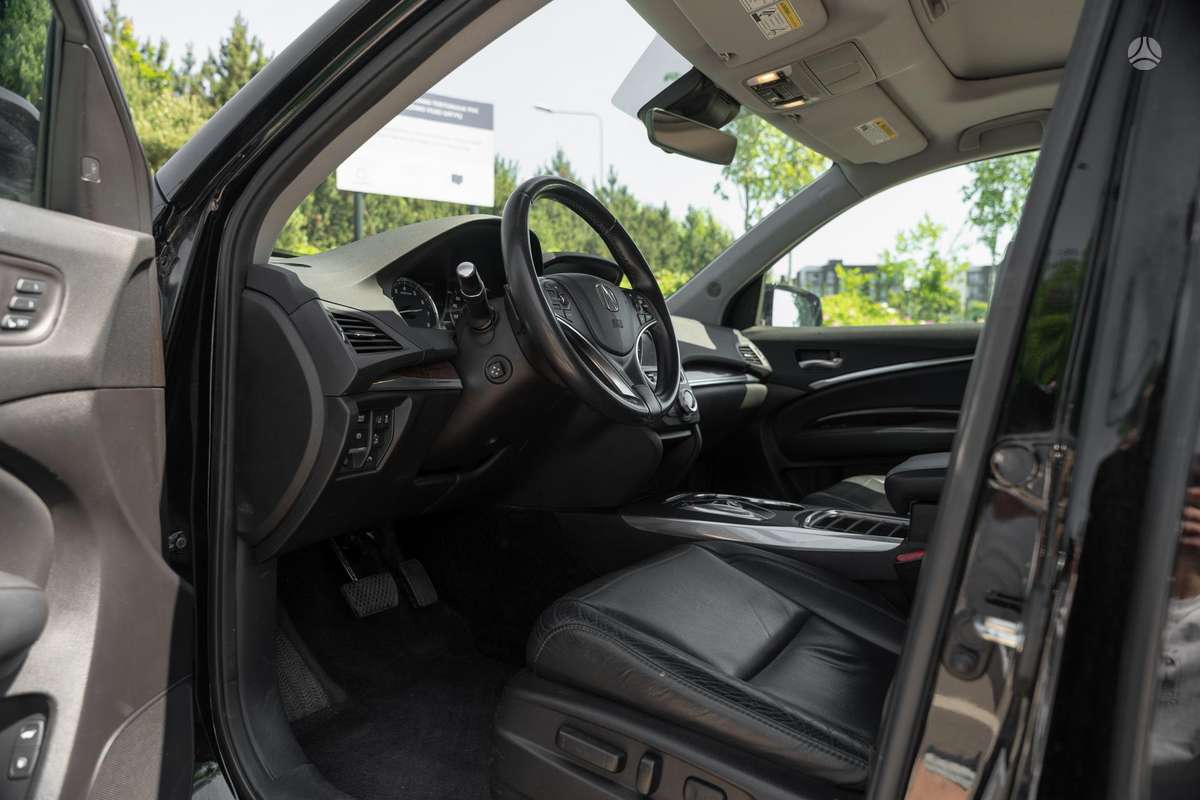 Acura MDX, 3.5 l., off-road / crossover