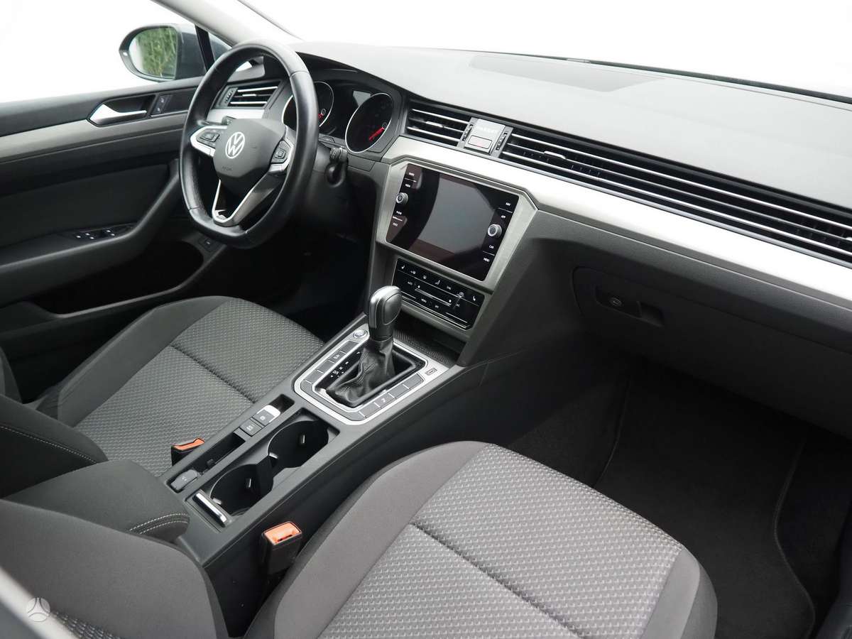 Volkswagen Passat, 2.0 l., Универсал