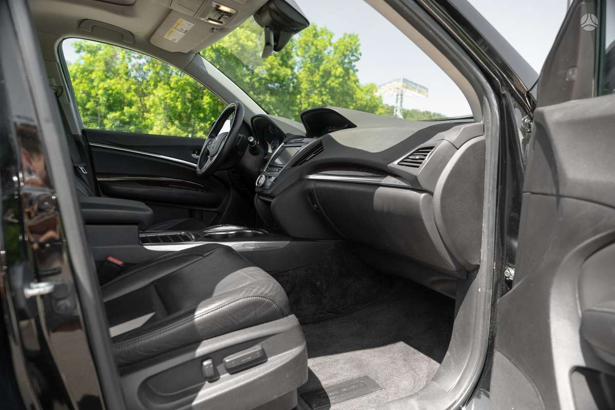 Acura MDX, 3.5 l., off-road / crossover