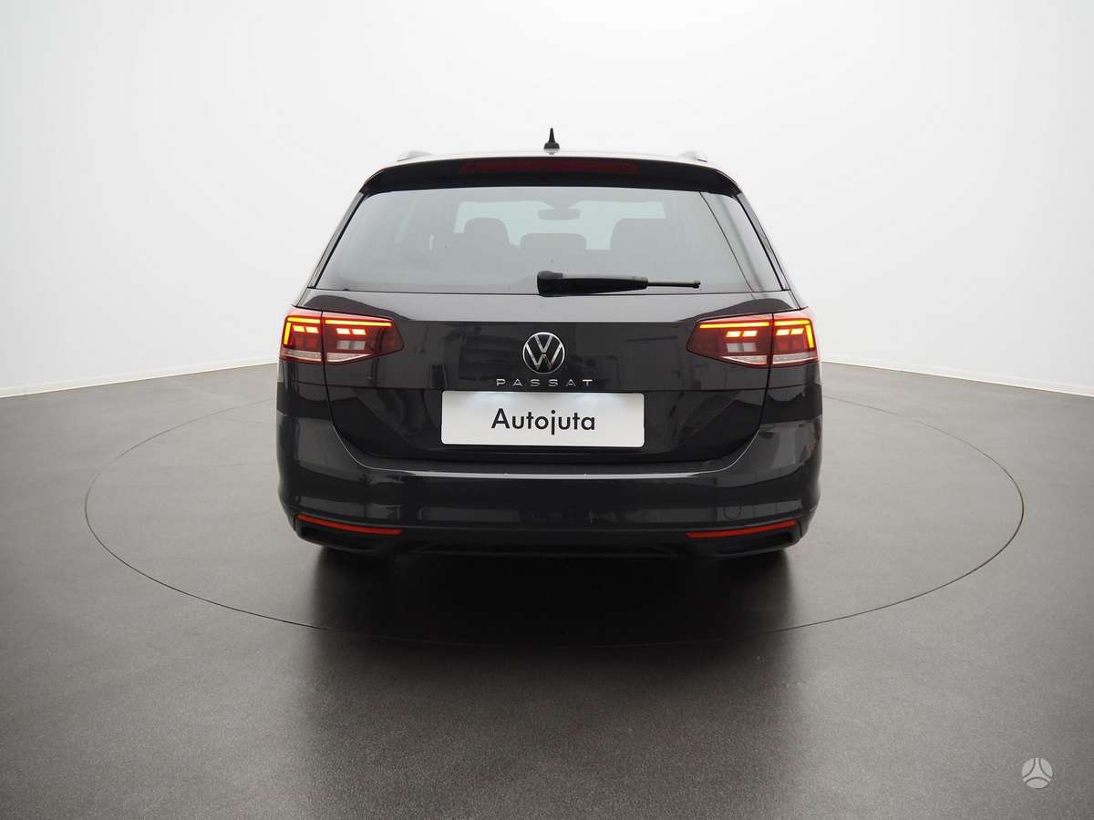 Volkswagen Passat, 2.0 l., Универсал
