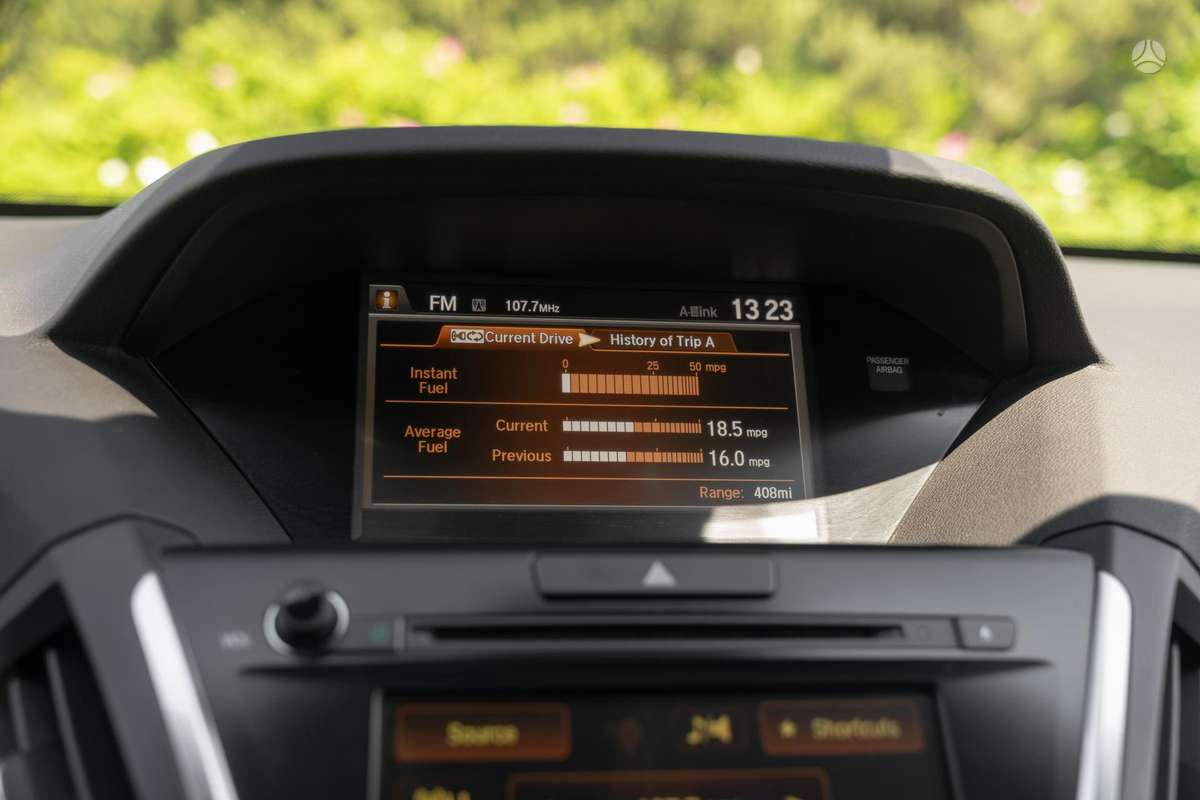 Acura MDX, 3.5 l., off-road / crossover