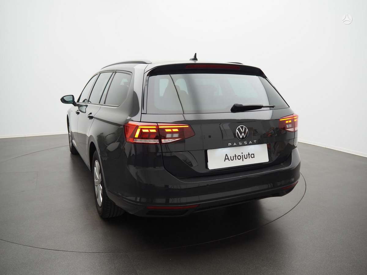 Volkswagen Passat, 2.0 l., Универсал