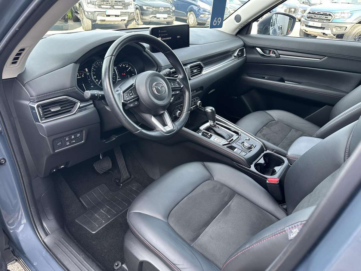 Mazda CX-5, 2.5 l., off-road / crossover