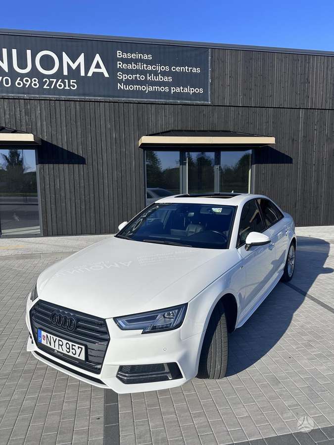 Audi A4, 2.0 l., saloon / sedan