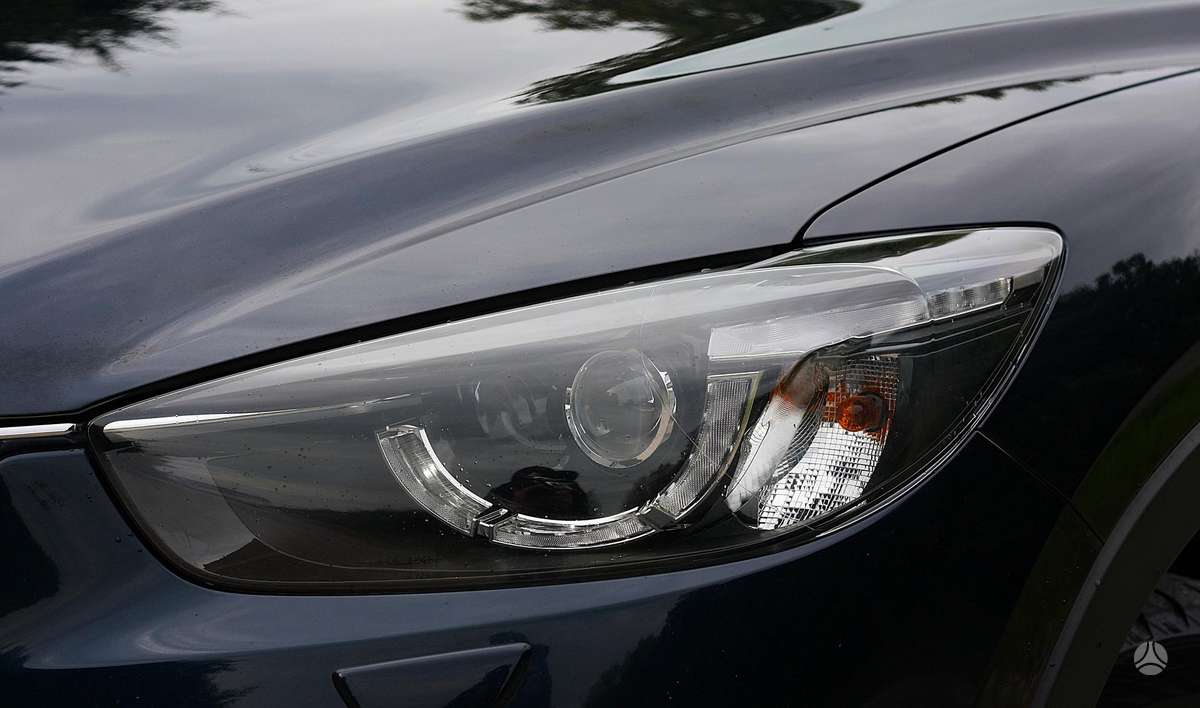 Mazda CX-5, 2.2 l., off-road / crossover