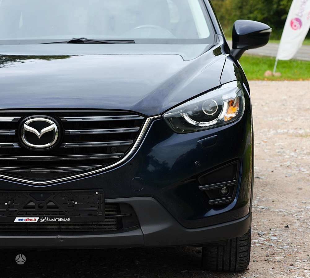 Mazda CX-5, 2.2 l., off-road / crossover