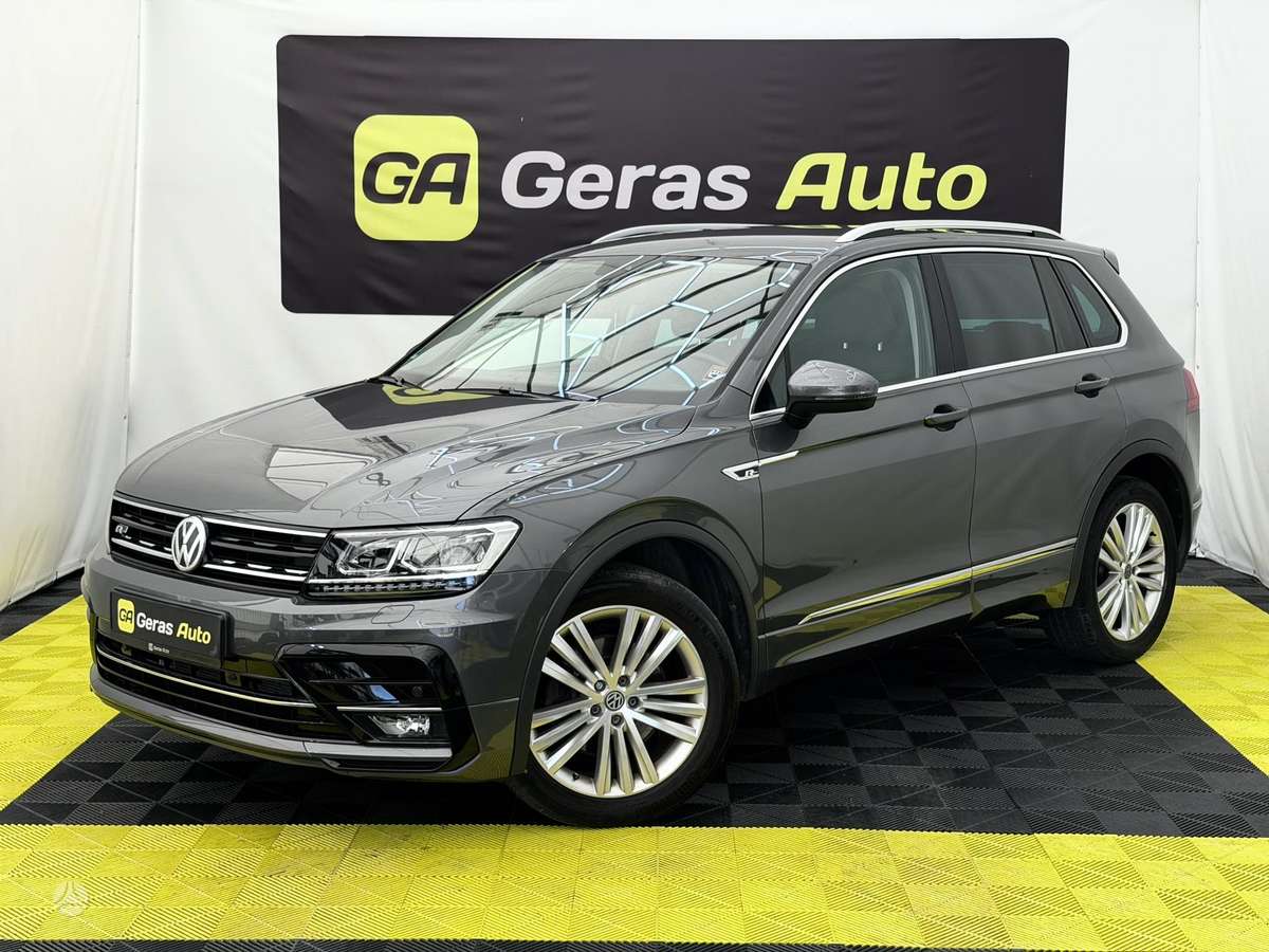 Volkswagen Tiguan - 1
