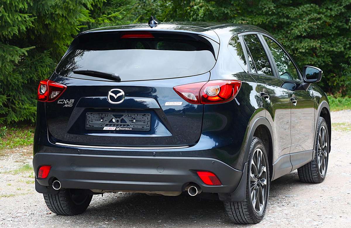 Mazda CX-5, 2.2 l., off-road / crossover