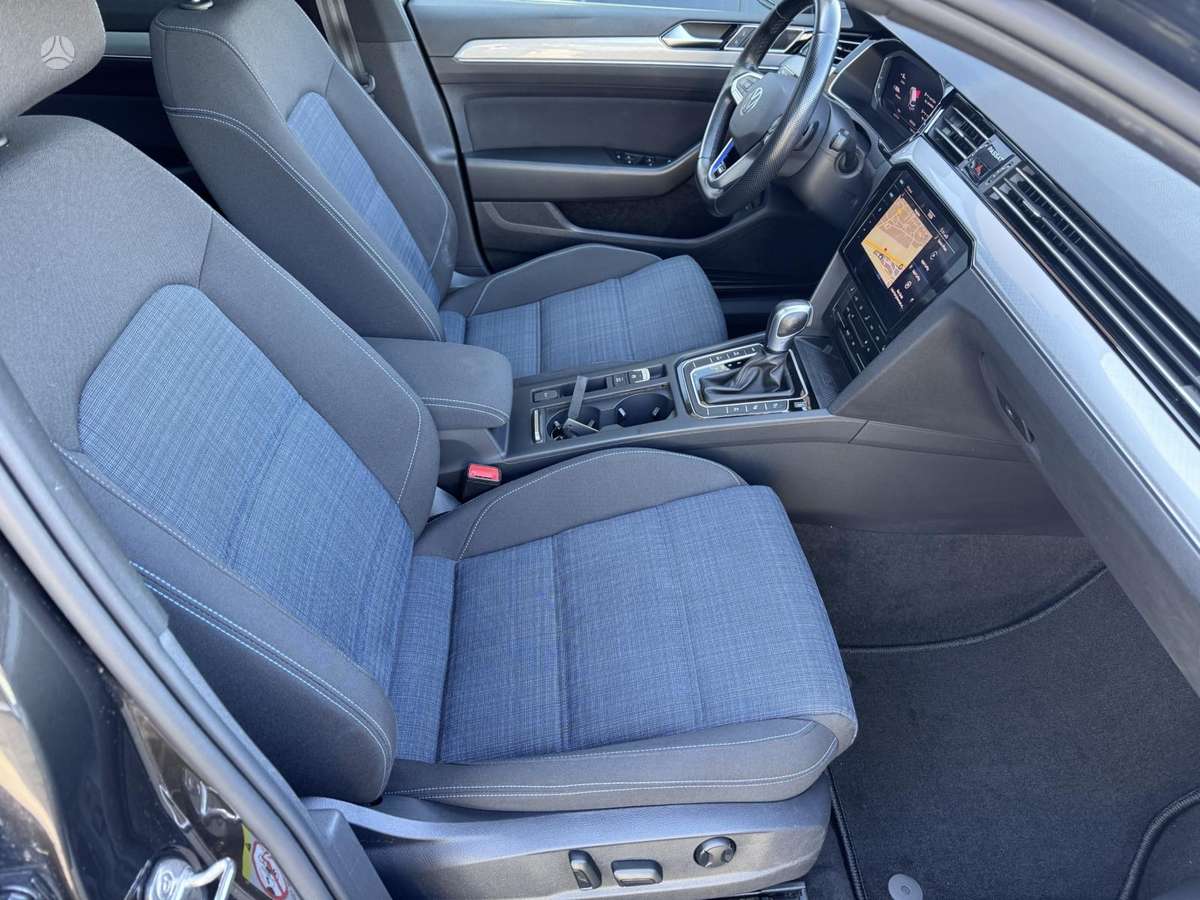 Volkswagen Passat - 6