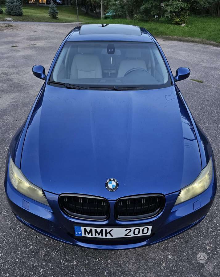 BMW 318, 2.0 l., Седан