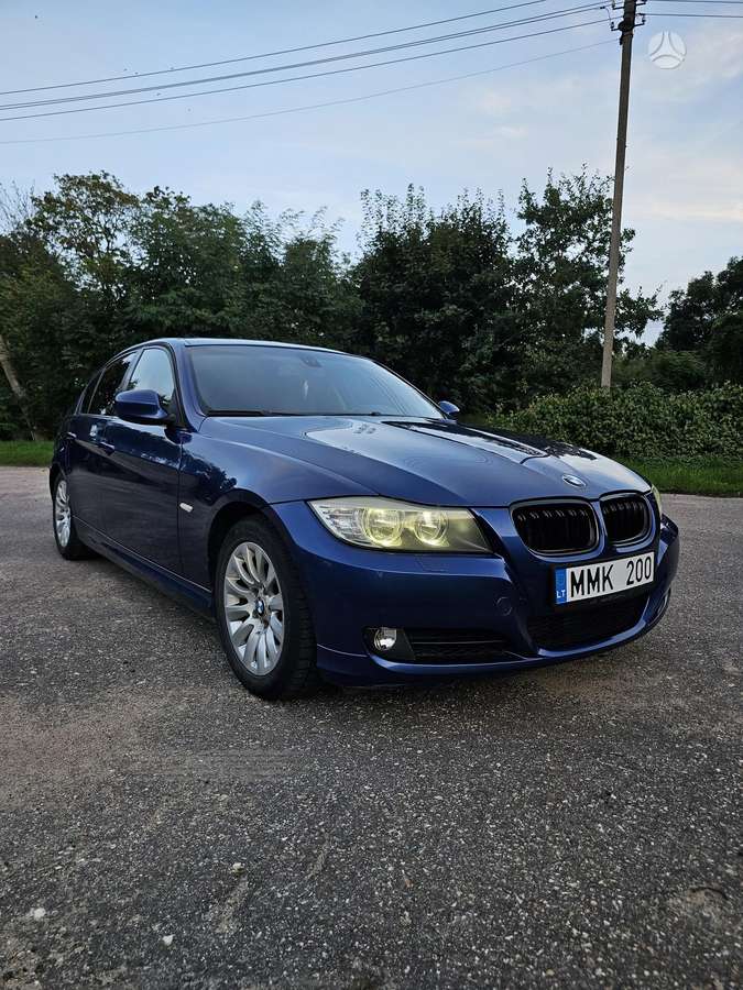 BMW 318, 2.0 l., Седан