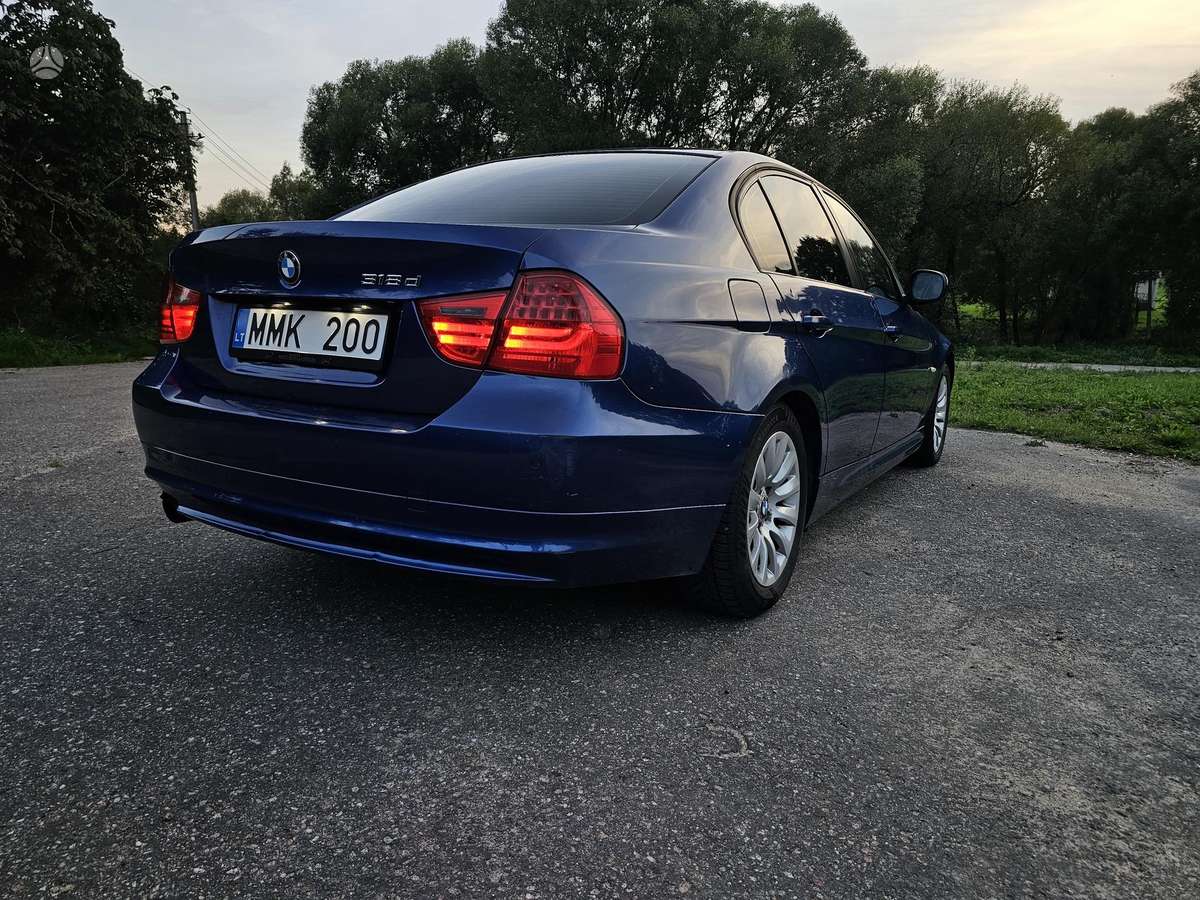 BMW 318, 2.0 l., Седан
