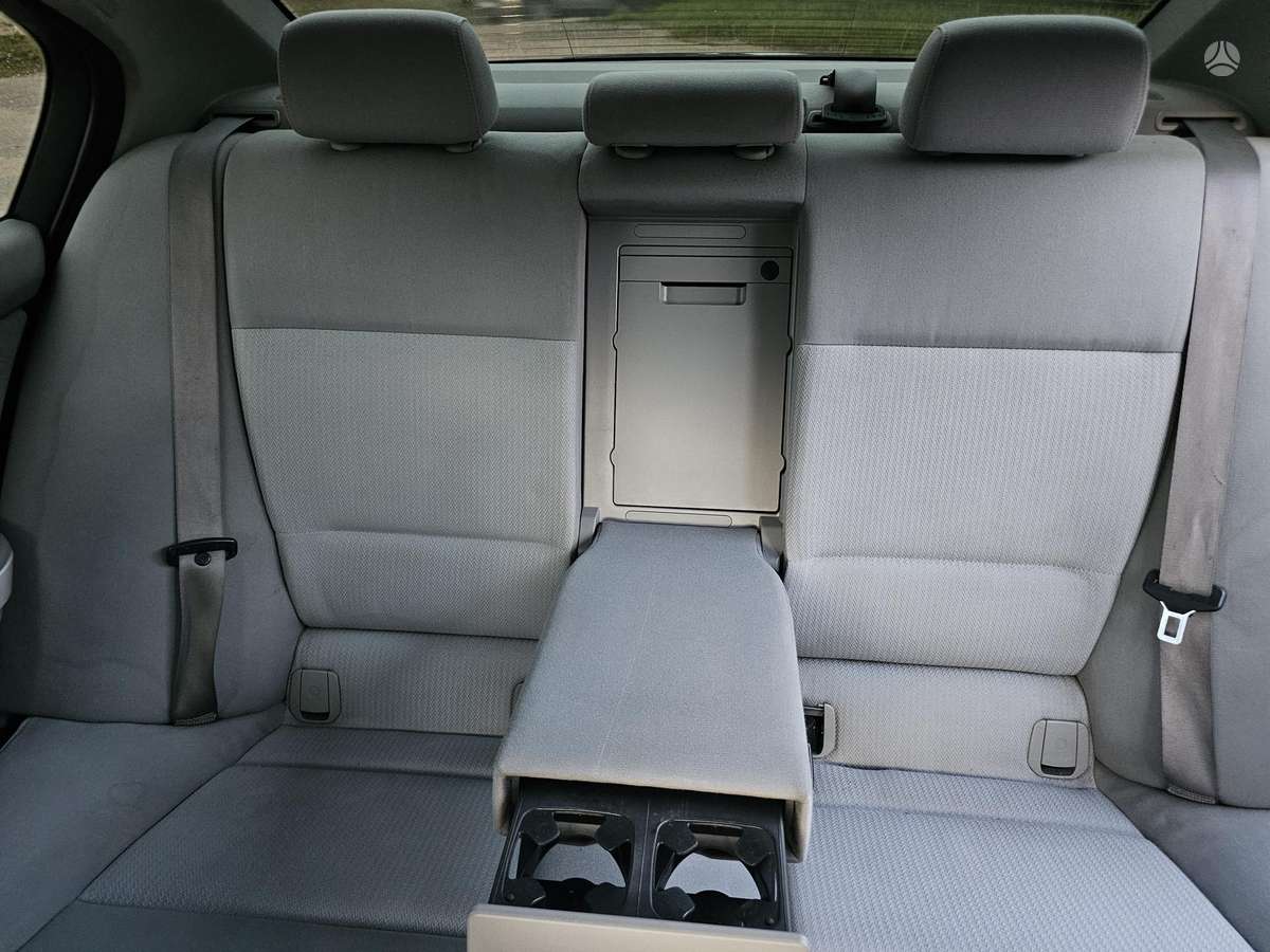 BMW 318, 2.0 l., Седан
