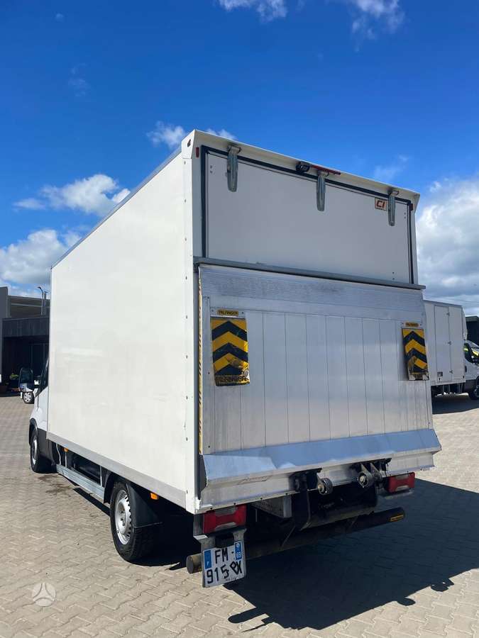 Iveco Daily, 3.0 l., cargo van