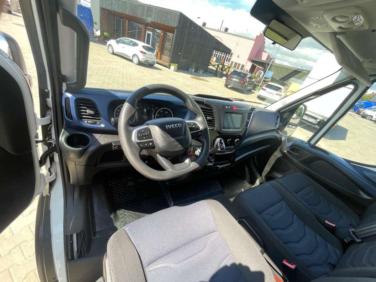 Iveco Daily, 3.0 l., cargo van