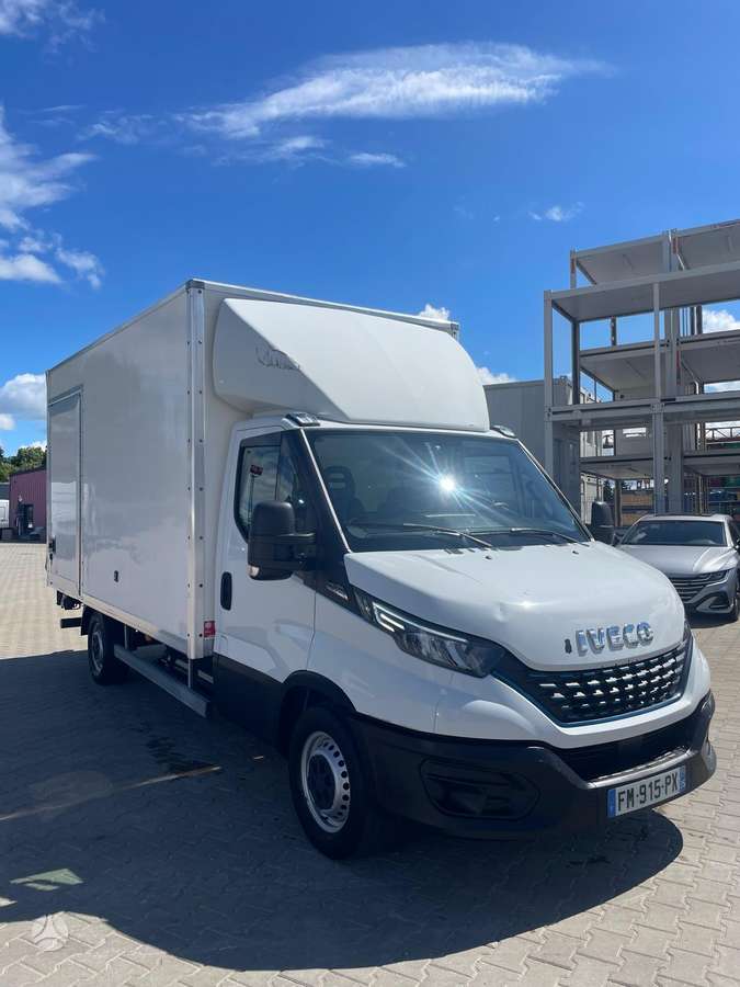 Iveco Daily, 3.0 l., cargo van
