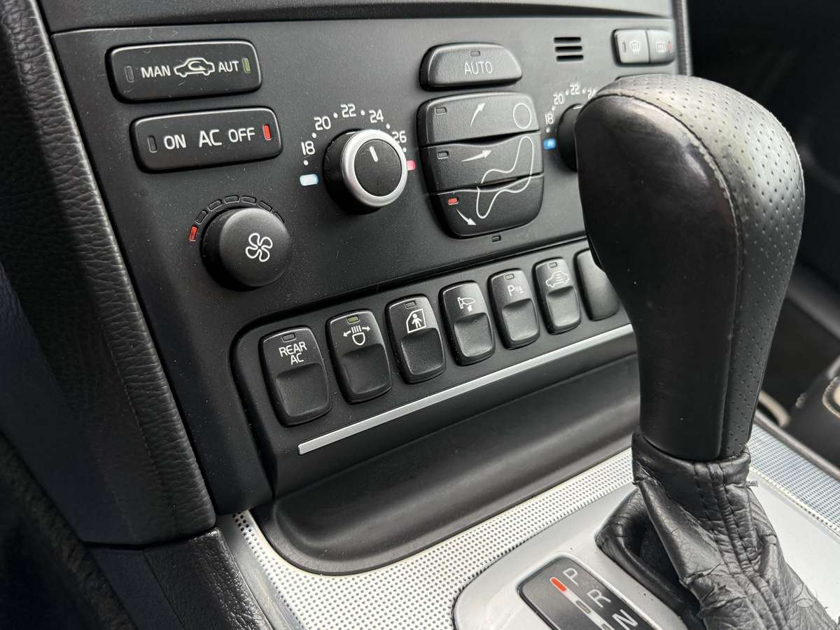 Volvo XC90, 2.4 l., Внедорожник / Кроссовер